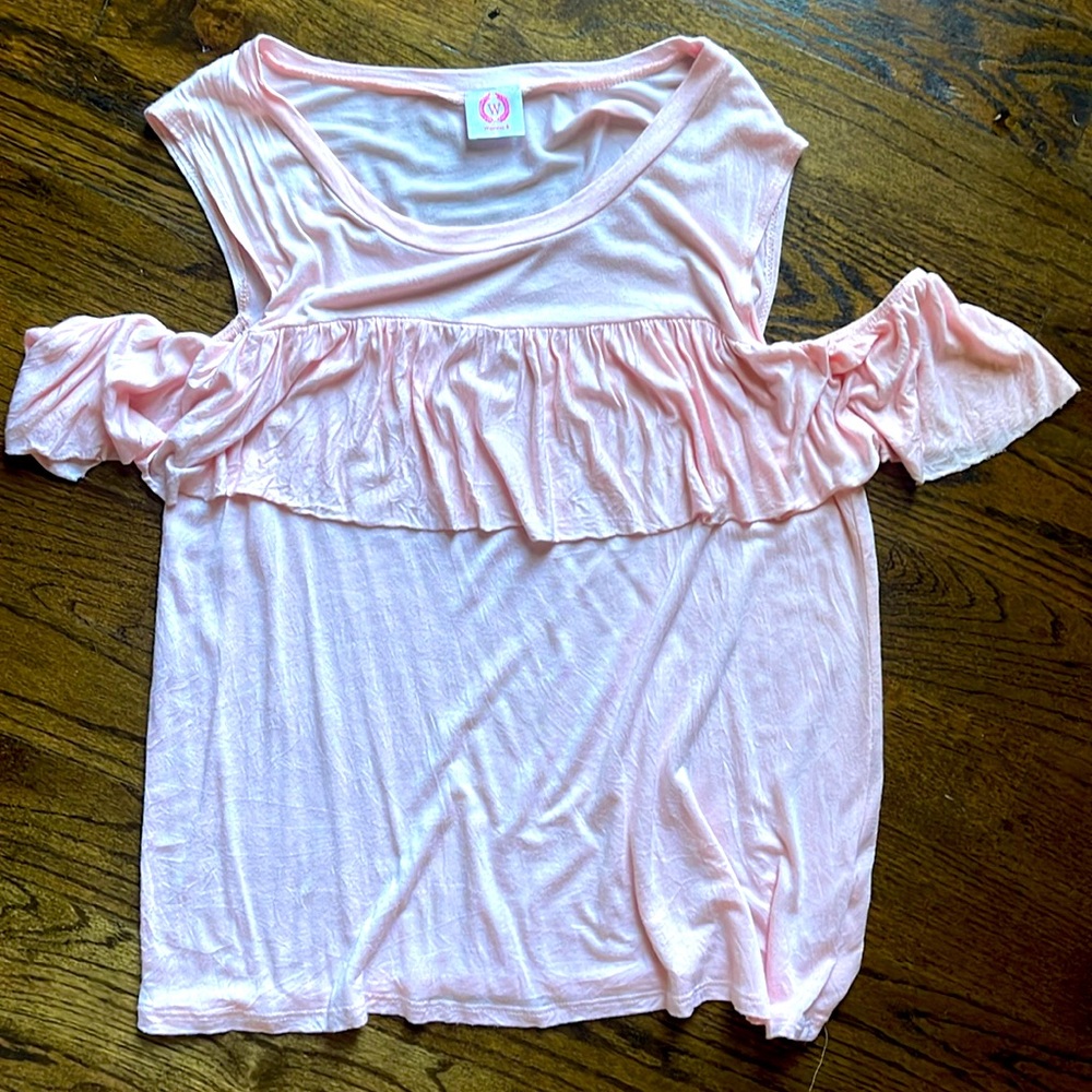 Women’s cold sholder top